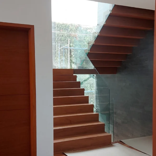 Escalera | La Molina Vieja
